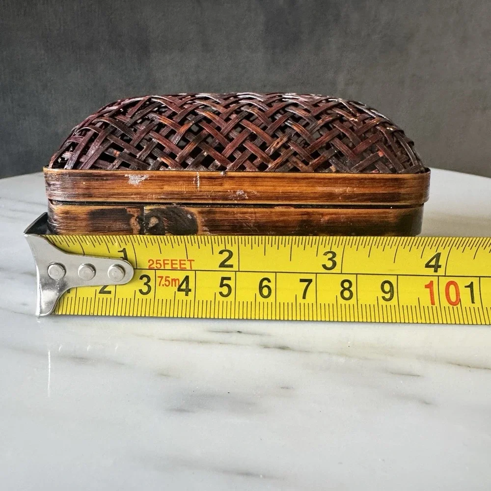 Vintage Chinese/ Japanese Style Woven Bamboo Storage Trinklet Box 4